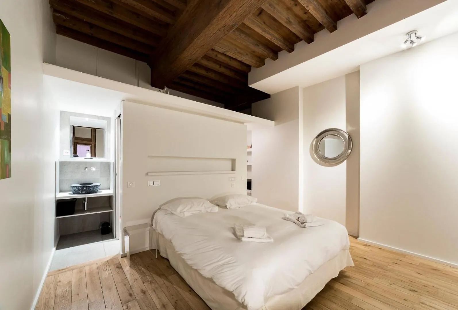 Apartment Le Petit Change - Studio Tout Equipe En Lyon Ail